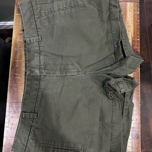 STYLUS Olive Green Women's Shorts